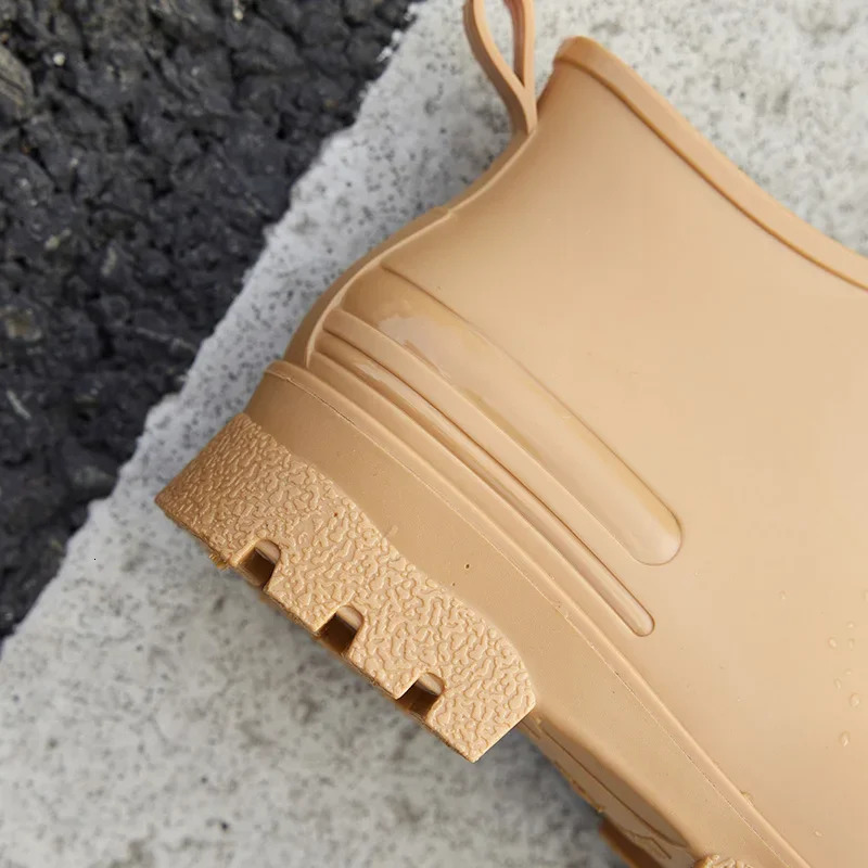 Rain Shoes Mens Nonslip Waterproof Shoes Outdoor Fashion Wearresistant Plastic Shoes Winter Cotton Warm Short Rain Boots y241115