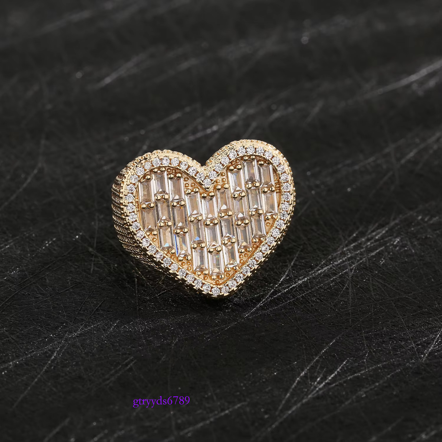 Hip Hop Fashion Trend Micropaved Zirconia 14K Gold Design Love Ring for Women