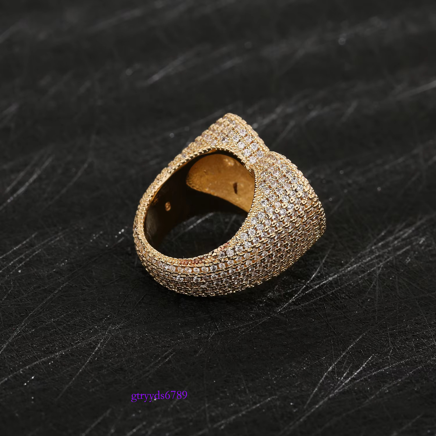 Hip Hop Fashion Trend Micropaved Zirconia 14K Gold Design Love Ring for Women