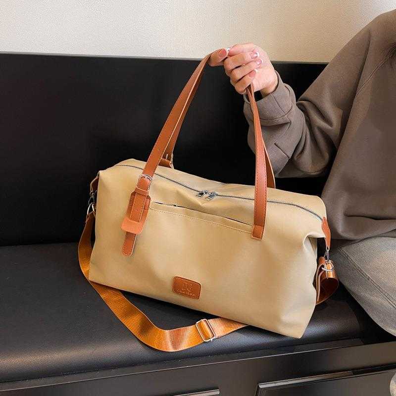 Large Capacity Travel Bag Strong Sense of Luxury Luggage Bag Dry and Wet Separation Crossbody Shoulder Bag Business Trip and Delivery Bag