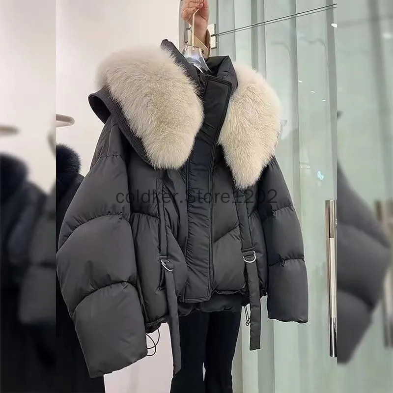 2024 Korean Fashion Fur Collar Winter Women White Jacket Ladies Vintage Short Warm Puffer Coat Female Parka Outerwear 241115