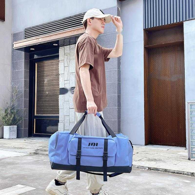 Handheld Travel Bag for Men Large Capacity Oxford Cloth Sports and Fitness Bag for Mens Outings Lightweight and Short Distance Travel Luggage Bag