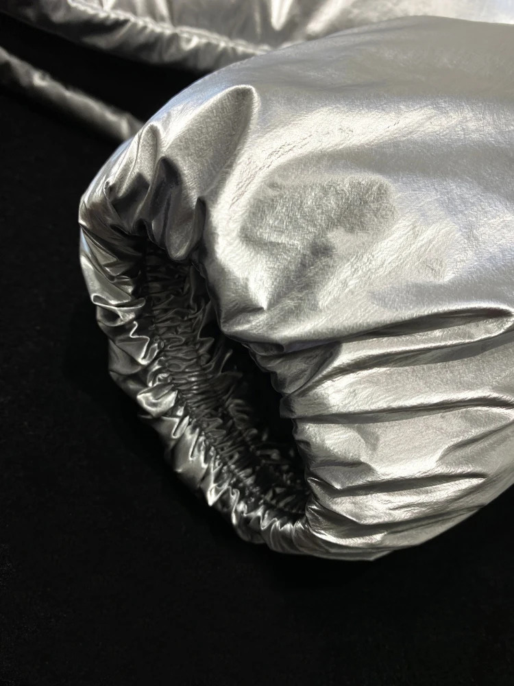 YOZOU Warm Winter Silver Shiny Hooded Padded Quilted Jacket Woman Short Parkas Y2k Korean Zipper Coat High Street Fashionable 241108