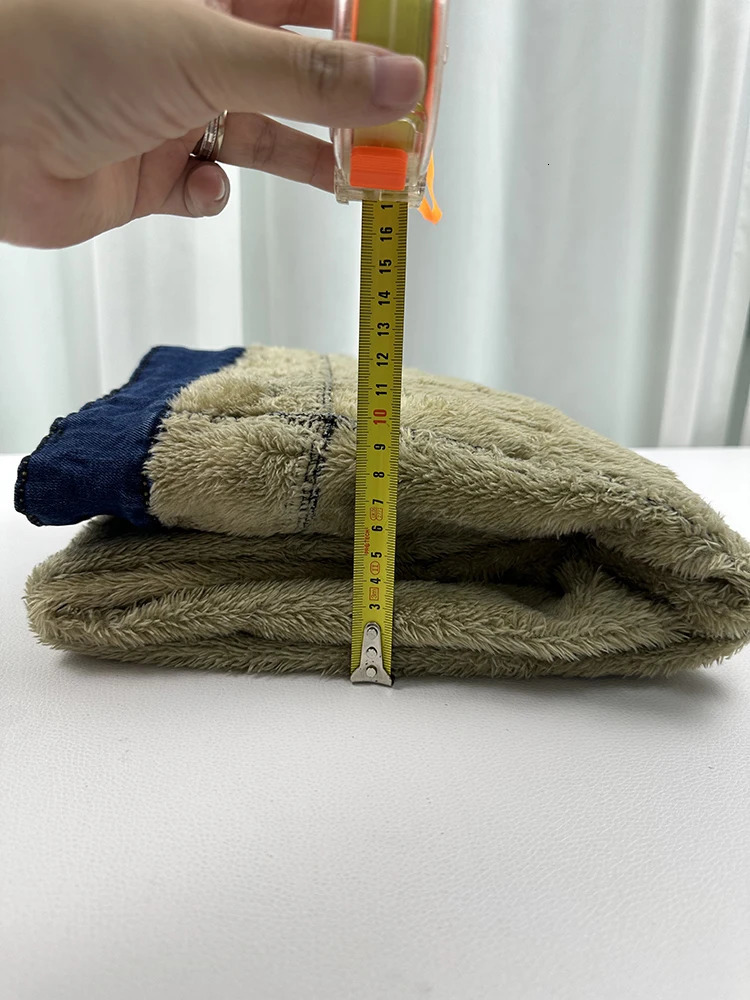 Winter Pencil Jean Thicken Lamb Fluff Skinny Denim Pants High Waist Warm Lambwool Lined Stretch Vaqueros Big Size 34 241115