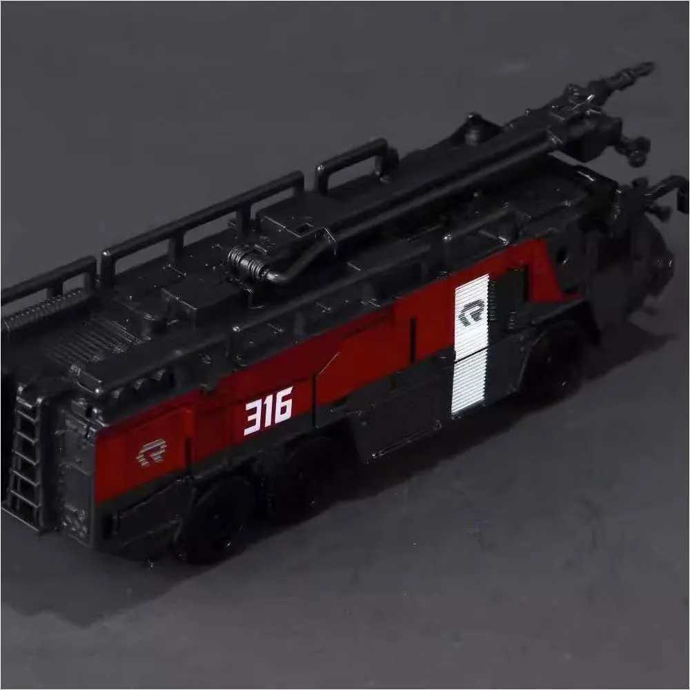 Baiwei Simple Version TW-1024 Fire Engine Truck KO SS61 Alloy Figure Toy Car Model Deformation Robot Gift Toy X241115