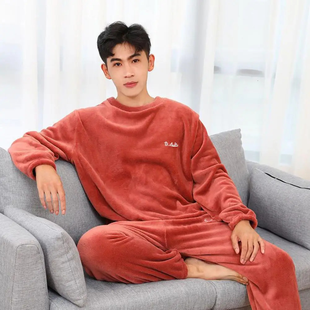 2-piece/set winter mens sleepwear set thick wool warm loose and comfortable mens sleepwear set 241112