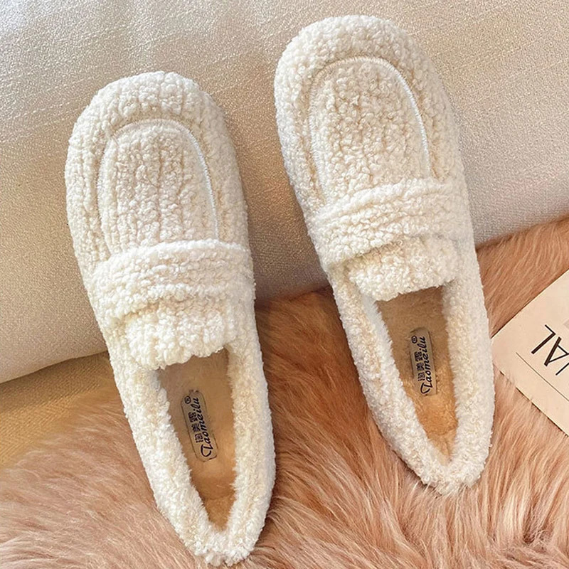 Plus size 34-43 womens wool shoes winter warm cotton Loafers womens Lambswool Moccasins sliding on round toe womens sheepskin apartment 241115