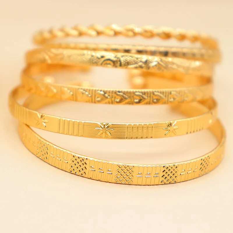 7 pieces/set Bohen vintage metal peach and Geely carved flower blooming bracelet set for Wen Fashion jewelry gifts X241116