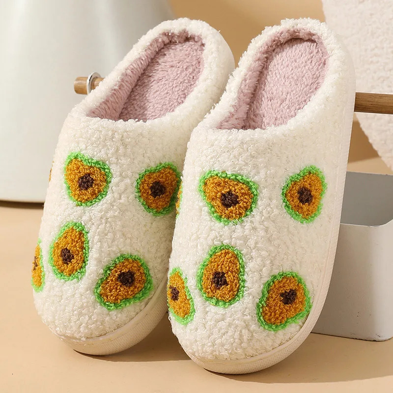 Women Home Cute Cartoon Strawberry Models Cotton Slippers Couple Soft Sole Slip On Suede Slides Winter Comfort Warm Slippers 241115