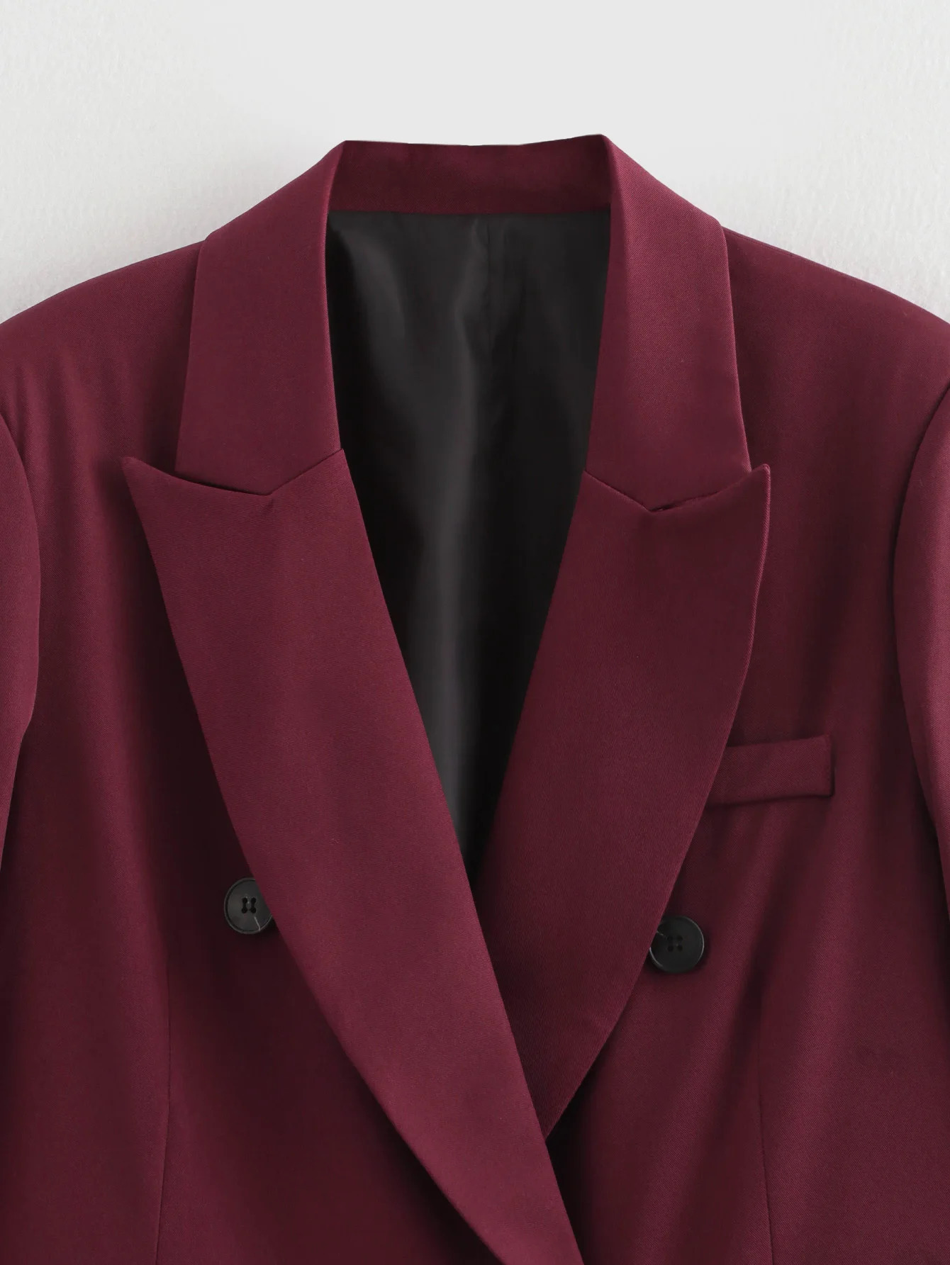 HomeProductsWomens Winter FashionBroad Blazer Womens Elegant Collar Double Chest High Neck Sports Jacket 241115