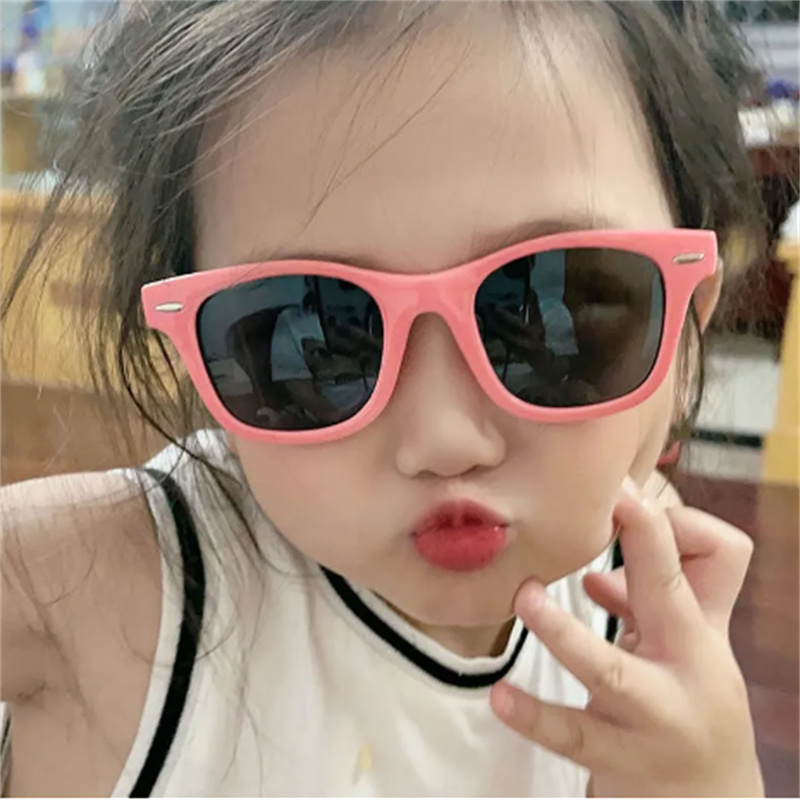 Fashion teenagers glasses Brand Polarized Kids Sunglasses designers UV400 Eyewear sun Glasses Black Metal Frame Lens With Box H260130