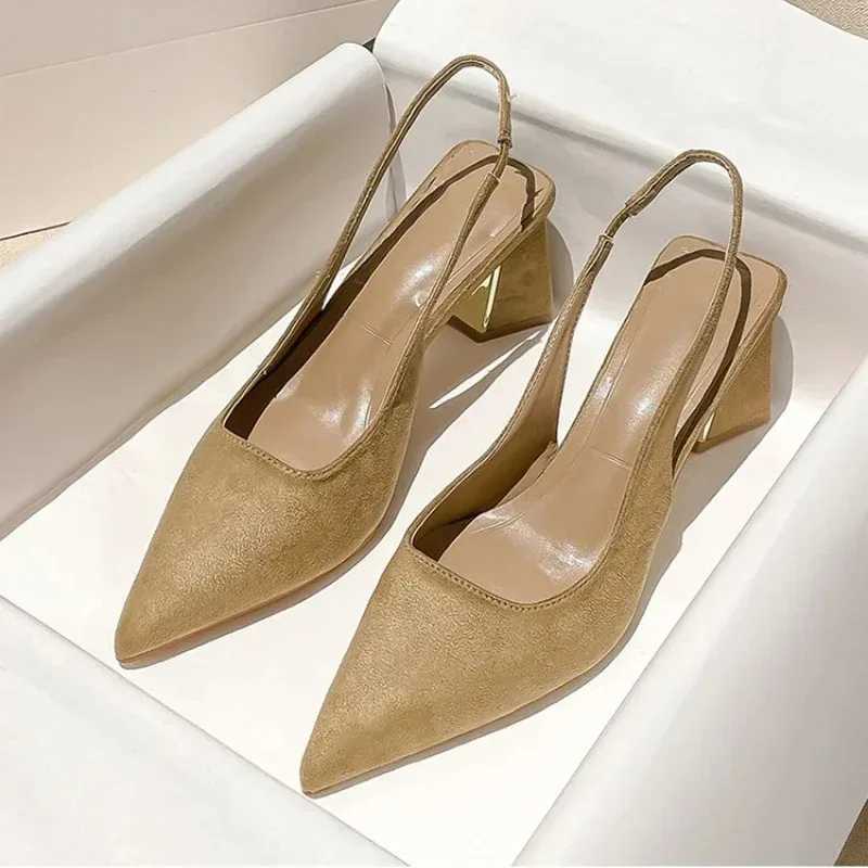 Summer New Pointed Solid Color Simple Shallow Mouth Comfortable Wens Outwear Back Strap Fi Sandals Y250304