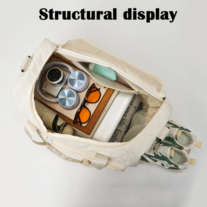 Fashionable travel bag handbag large capacity carry on luggage bag mens shoulder outdoor handbag waterproof sports and fitness bag 241115