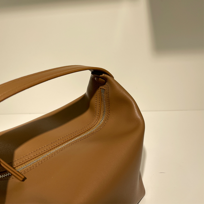 Top Layer Cow Leather Women Handbag Lunch Box Shaped Mini Square Pillow Bags Genuine Leather Check BagVoyage