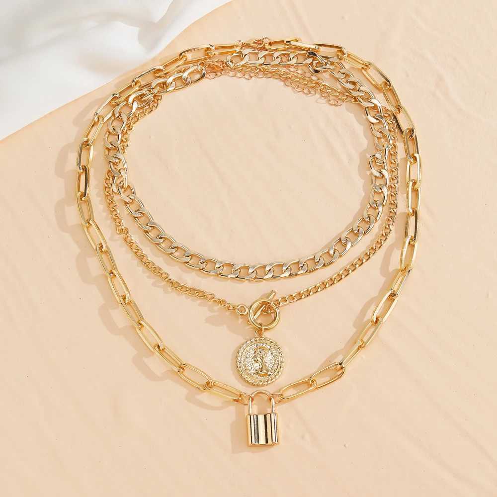 EN Charm Fashion Multilayer Gold Color Thick Chain Lock Pendant Necklace 2022 Jewelry Vintage Coin Choker Necklace for WomenXJ241116