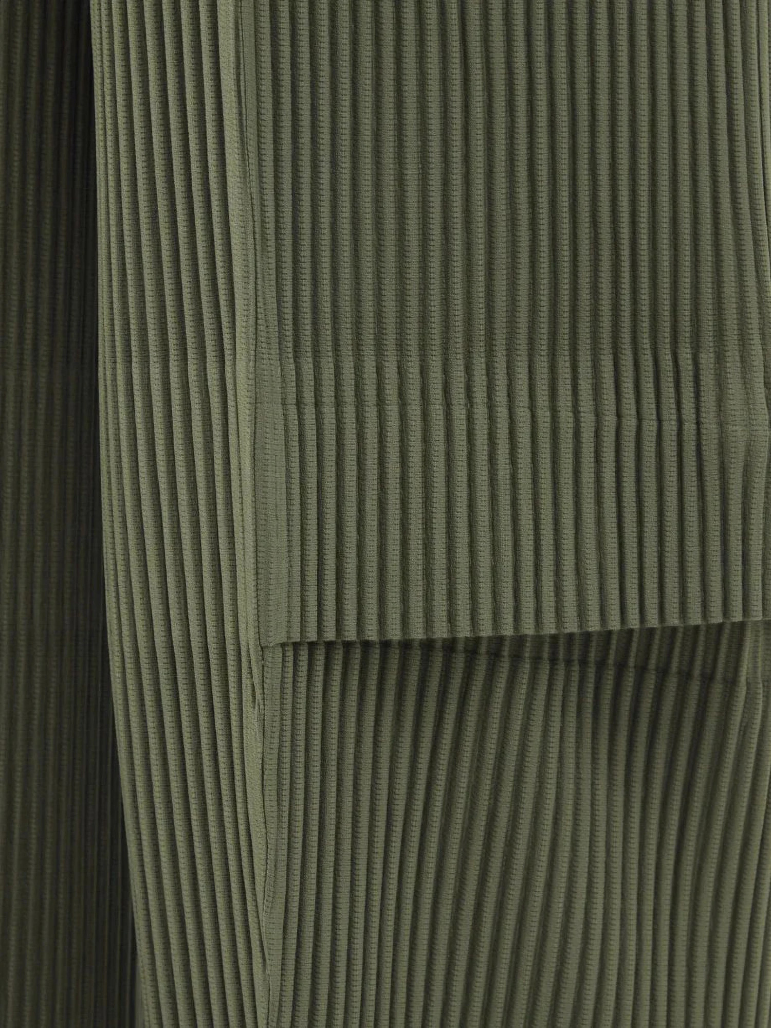 Miyake Pleated Men Cargo Pants Straight Loose Overalls Baggy Black Trousers Fashion Casual Streetwear 241116