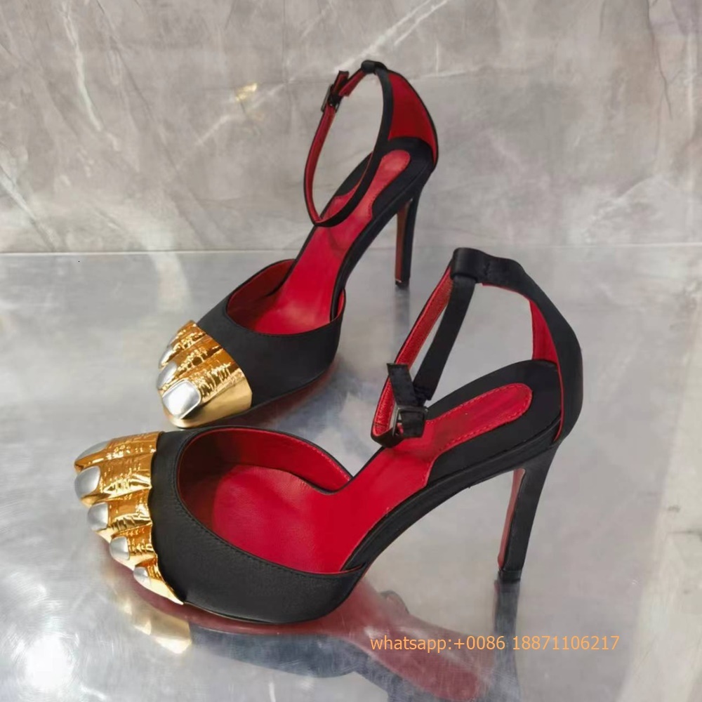 Sexy Gold Five Finger Roman Summer New Catwalk Street Party Thin High Heels Fashion Ladies Buckle Model Stage Sandals