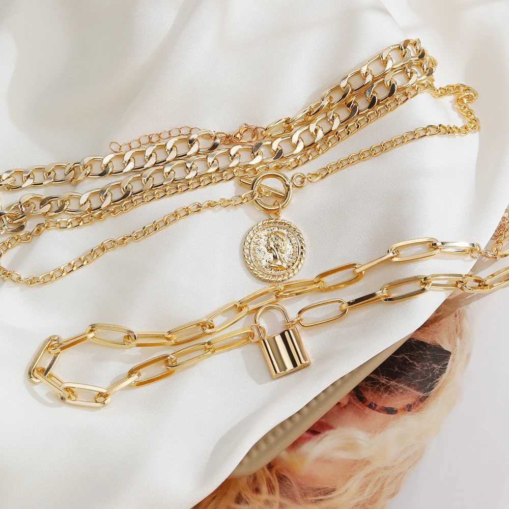 EN Charm Fashion Multilayer Gold Color Thick Chain Lock Pendant Necklace 2022 Jewelry Vintage Coin Choker Necklace for WomenXJ241116