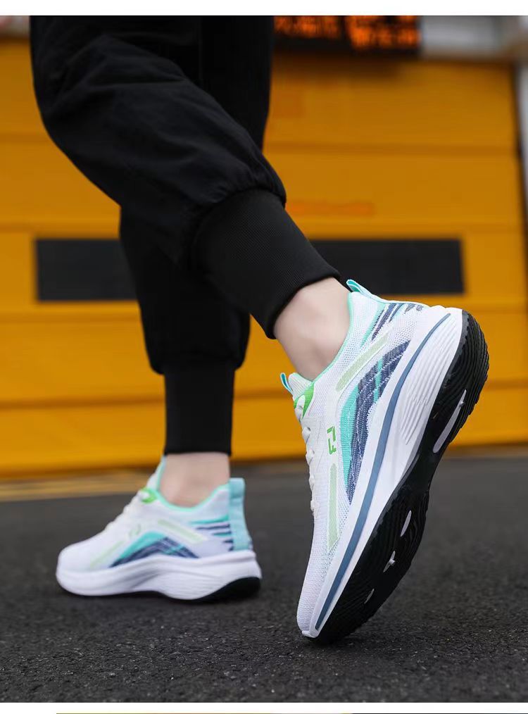 Sports New Spring Versatile High Rise Trendy Mesh Men's Breathable Running Ultra Light Shoes
