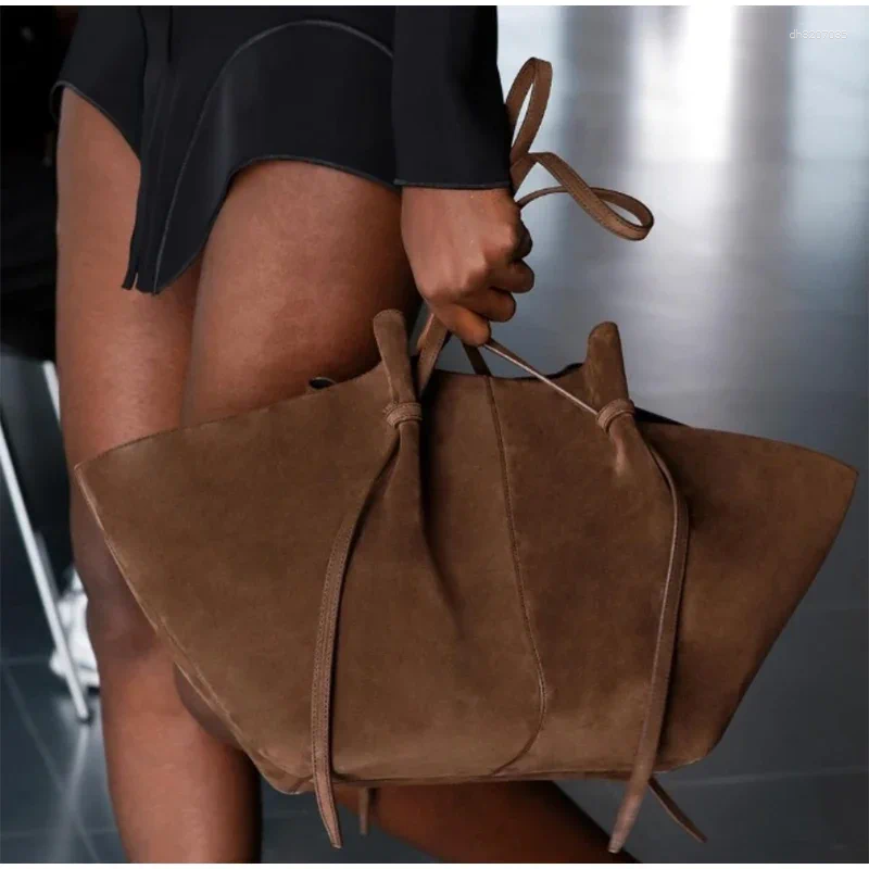 Totes Women's Shoulder Bag Suede Nubuck Large Capacity Hand-held Wing Tote Designer Long Strap Shopping Roomy Bags
