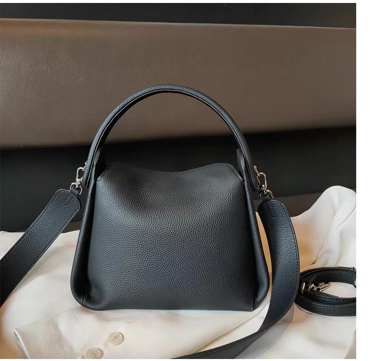 Elegant 100% Natural T Cowhide Leather Tote Wide Straps Female Shoulder Grey Black Doctor Bag Girl Handbag Genuine Leather BagVoyage