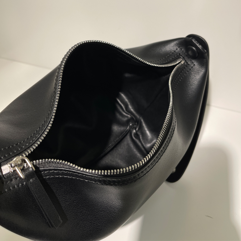 Top Layer Cow Leather Women Handbag Lunch Box Shaped Mini Square Pillow Bags Genuine Leather Check BagVoyage