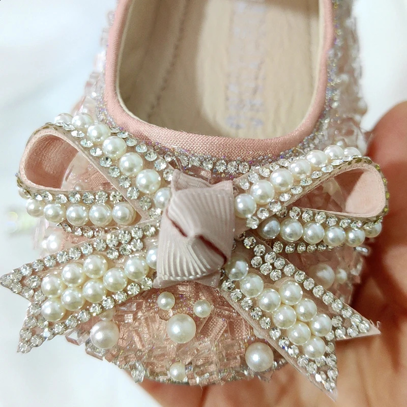 11-15cm High Quality Baby Girl Birthday Party First Step Walker Sparkling Crystal Soft Preschool Shoes Spring 0-3Y Baby Apartment 241116