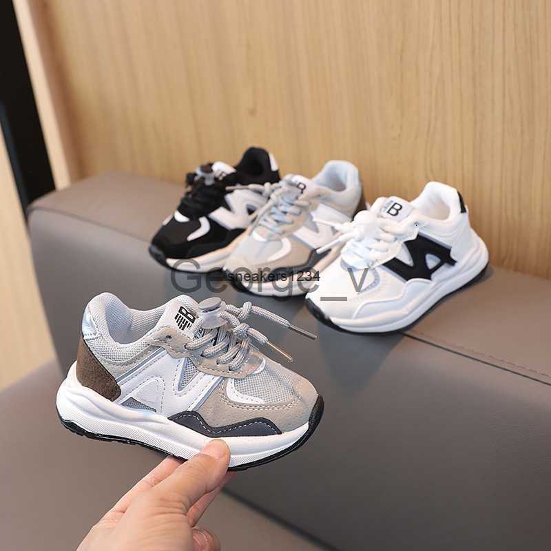 Athletic Outdoor Spring And Autumn 2023 New ChildrenS Sneakers Boys Tennis Casual Girls Baby Soft Soled Running Shoes H260130
