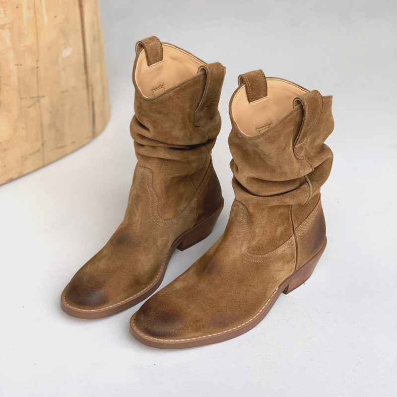 Retro Pointed Toe Split Toe Thick Heel High-heeled Knight Boots.