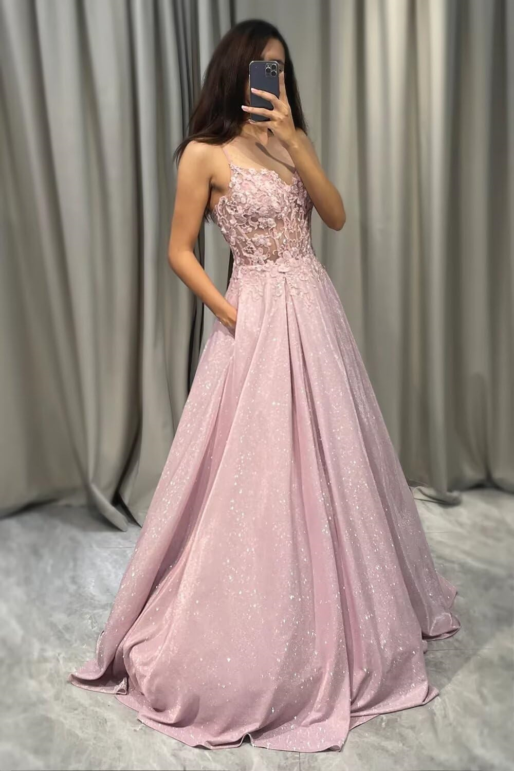 Spaghetti Long Prom Dresses V-Neck Appliques Illusion A-Line Lace-up Pockets Plus Size Formal Occasion Evening Party Gown Pd10