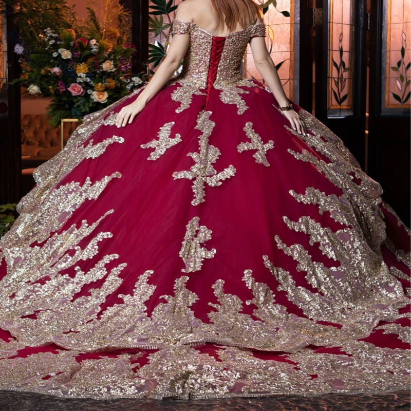 Red Shiny Off The Shoulder Quinceanera Dress Ball Gown Gold Lace Applique Beads Corset Sweet 16 Vestidos De 15 Anos
