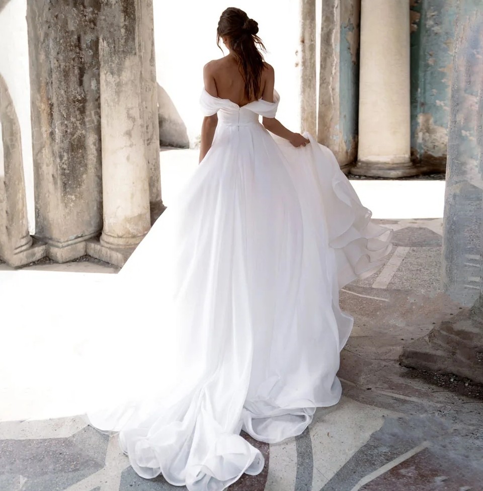 Elegant Satin Wedding Dress Off the Shoulder Sleeveless Pearls Sweetheart Split A-Line Backless Bride Gown 2024 Civil Princess Vestido de Noiva