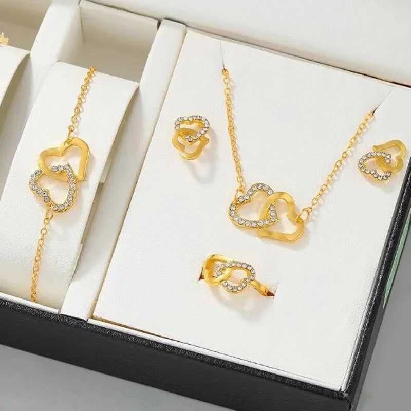 5PCS/Set Heart Shed Jewelry Sets Of Ring Earrings Necklace For Women Elegance Rhinestone Double Heart JewelryXJ241214