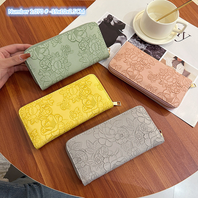 Wholesale women's handbags 9 colors simple Joker zipper fashion mobile phone bag large capacity multi card ladies purse elegant printing clutch bag 070 #