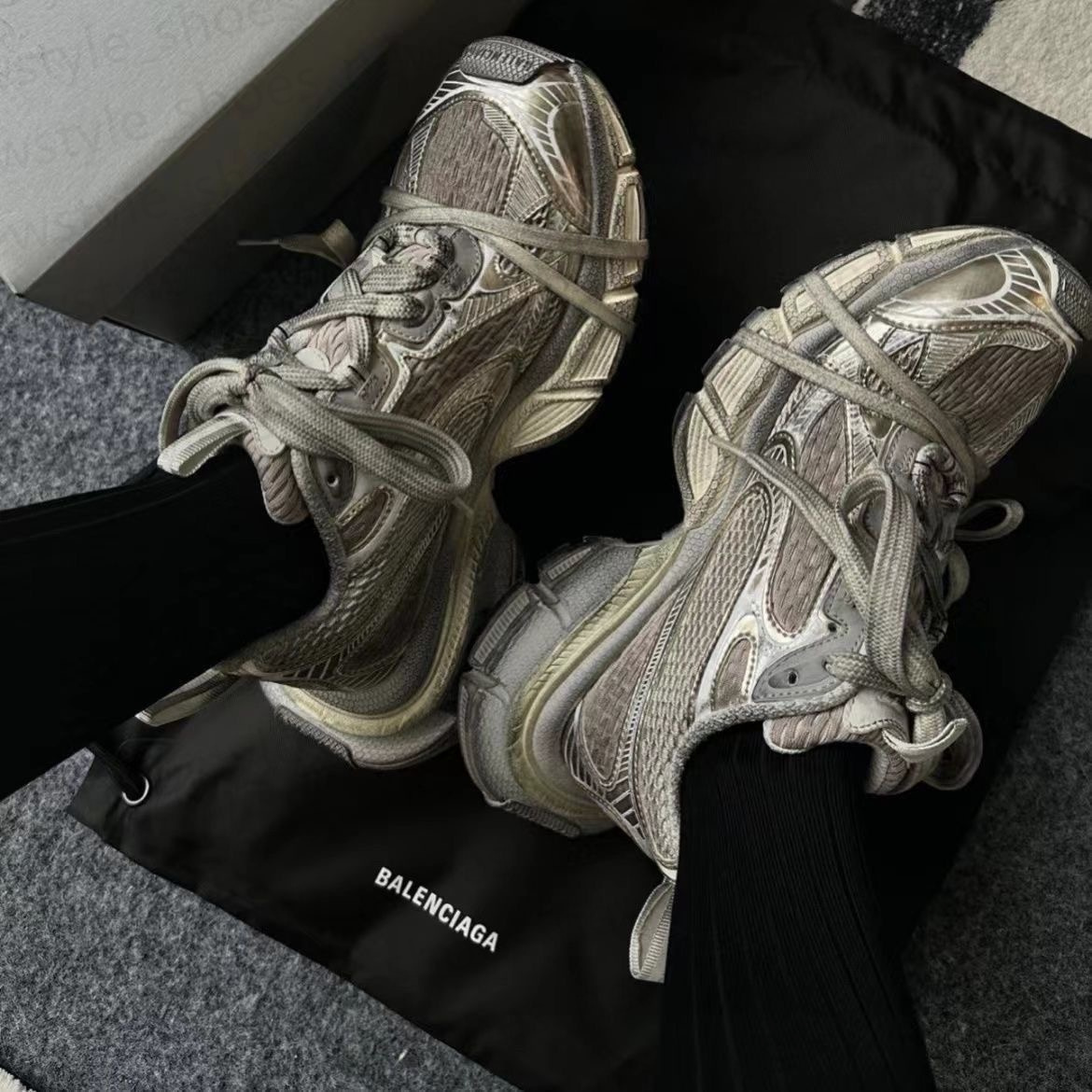 Track 3 LED Shoe with 3XL Track 3.0 Shoes Men Women Tripler Black Sliver Beige White Gym Grey Sneakers Fashion Plate for Me Cas 36-44 z5