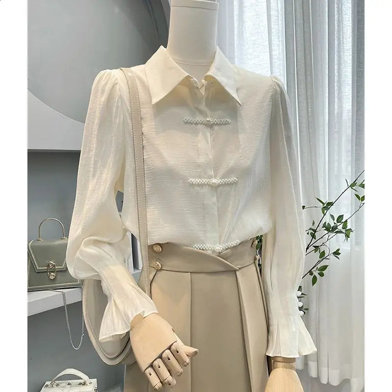 Womens Pearl Shirt Chinese Warm Long Sleeve Sunscreen Top Frog Fashion Trend Fashion 241115