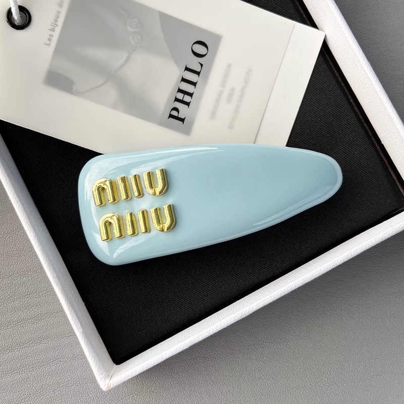 Luxury designer Morandi Leather brand hair clip spring clip Mini hair accessories Candy color hair clip with youthful breath