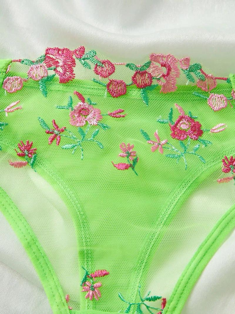 Sexy Set Bras Sets Woman 2 Pieces 2024 Lingerie Set Sexy Floral Embroidery Underwear Transparent Lace Short Skin Care Kits Delicate Fairy z241024