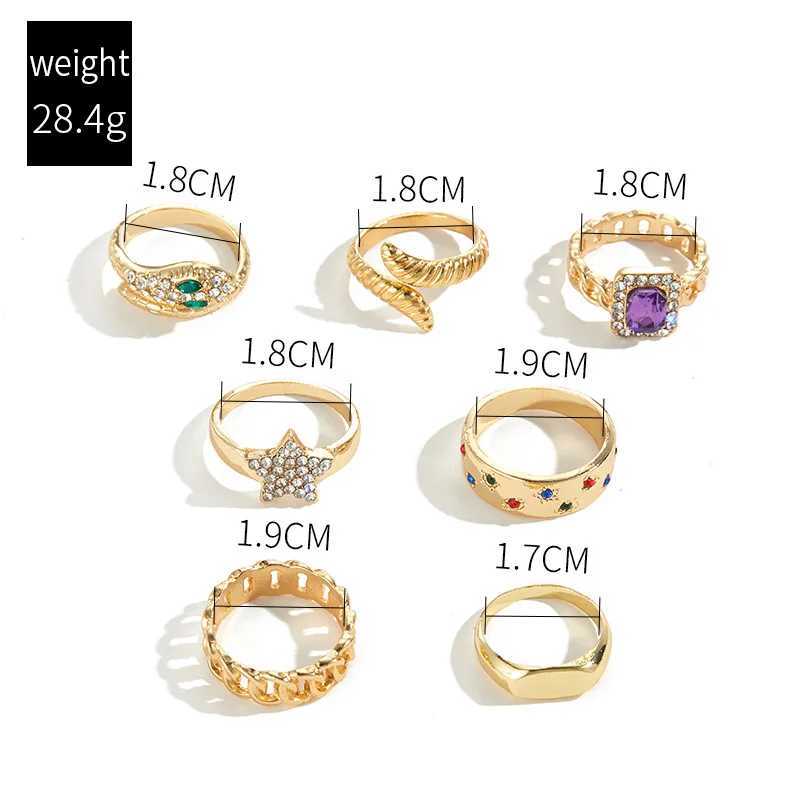 Vintage metal crystal ring set suitable for women gold rhinestone star shaped square zircon snake ring girl punk open jewelry giftXJ250412