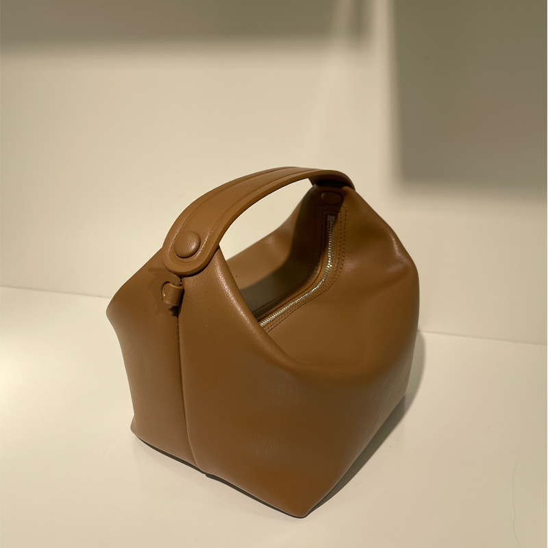 Top Layer Cow Leather Women Handbag Lunch Box Shaped Mini Square Pillow Bags Genuine Leather Check BagVoyage