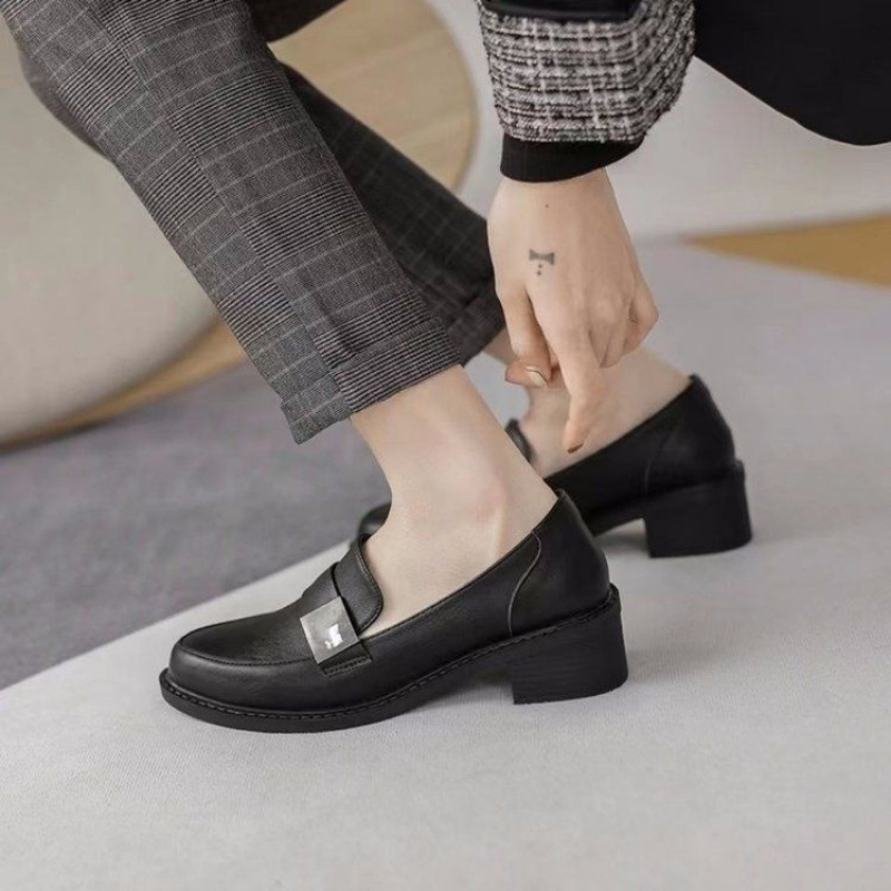 Women's Dress Shoes:Fashion Simple Design Work Leather Loafers Shoes 2024 New Thick Sole British Style Commuter Versatile,Black,fashion