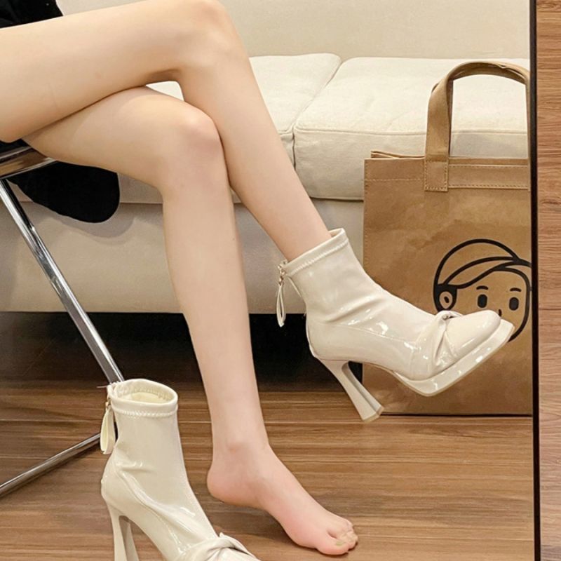 French Korean Versatile Retro Plush Martin Boots Free Shipping.