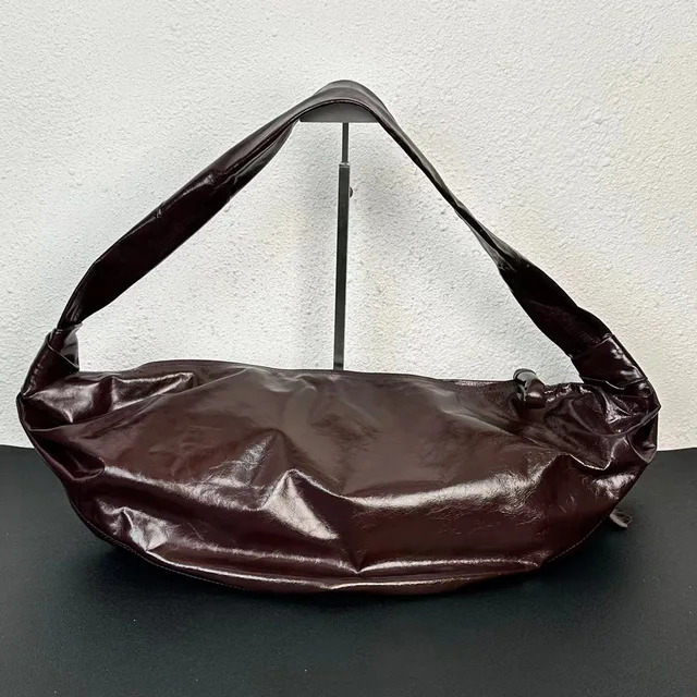 Niche Designer Croissant Dumpg Bag Crossbody Shoulder Bags For Women Underarm Bolsos De Mujer Patent Leather BagVoyage