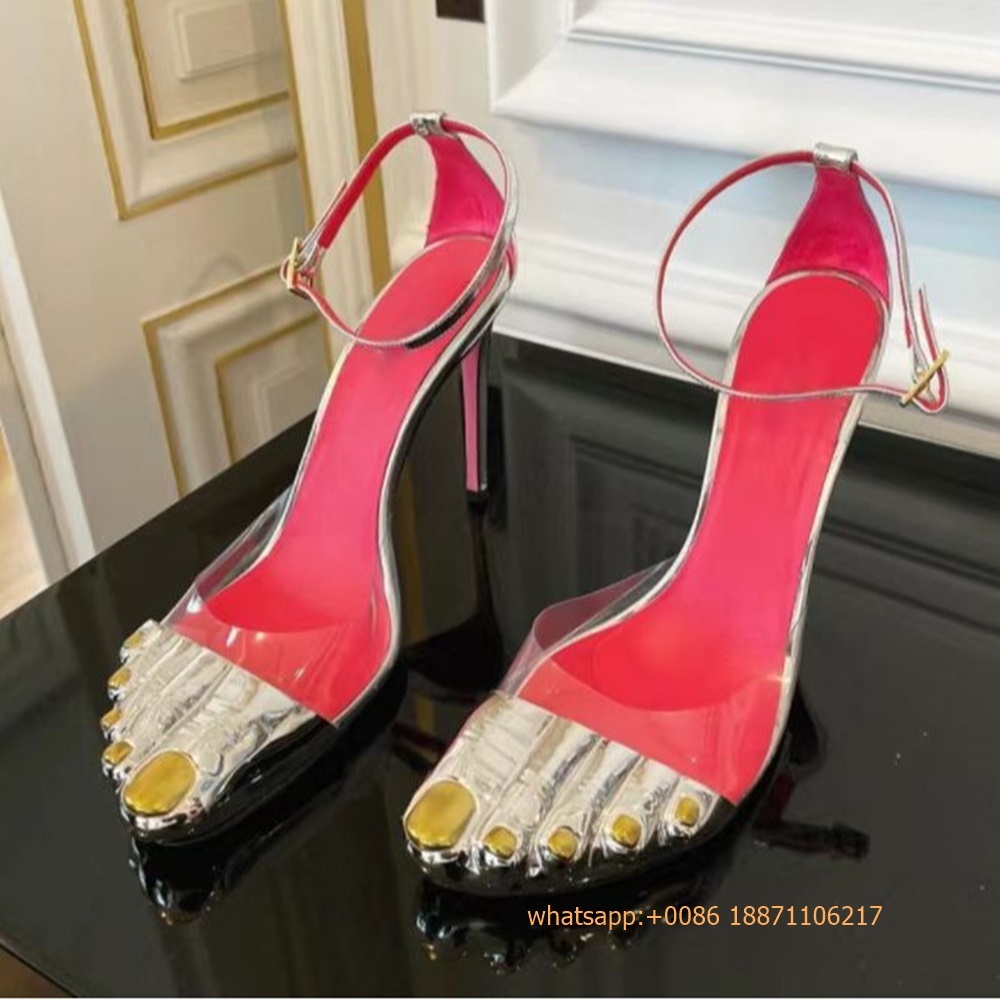 Sexy Gold Five Finger Roman Summer New Catwalk Street Party Thin High Heels Fashion Ladies Buckle Model Stage Sandals