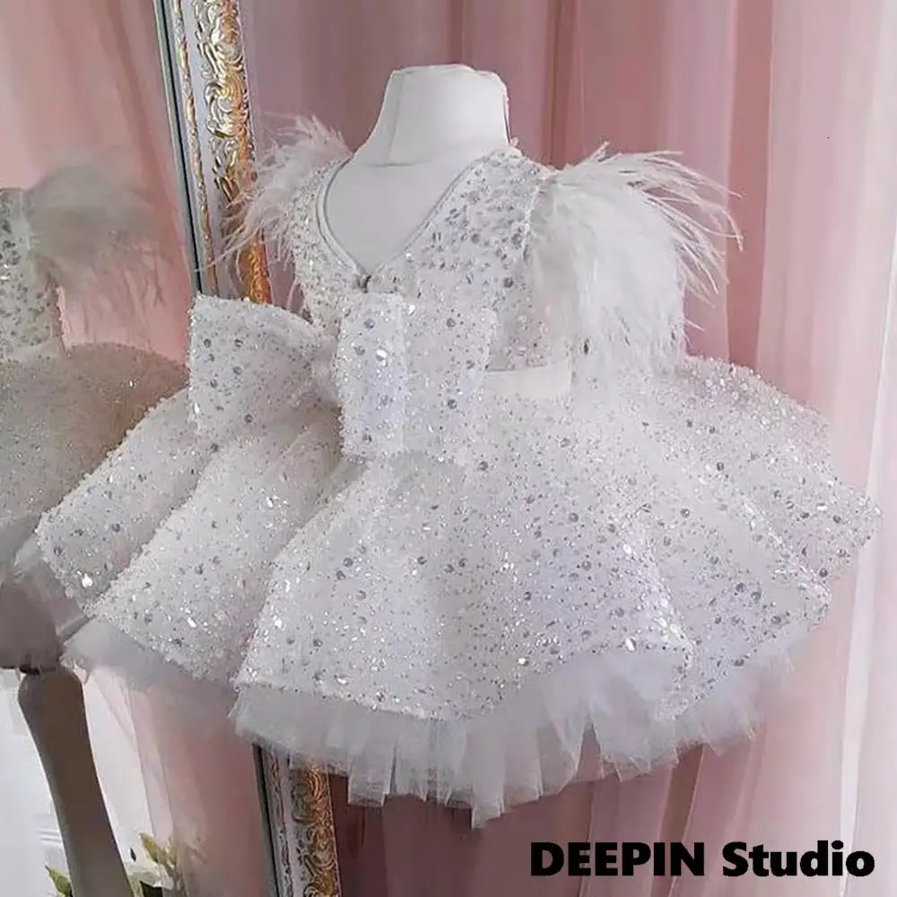 Baby Girls Dresses For Childrens Feather Sequins Princess Tutu Dress Birthday Party Wear 240416