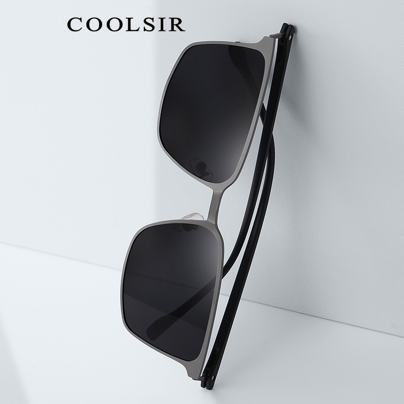 New polarised sunglasses sunglasses sunglasses 5080 TR legs fashion driving anti-glare reflective light sunglasses wholesale