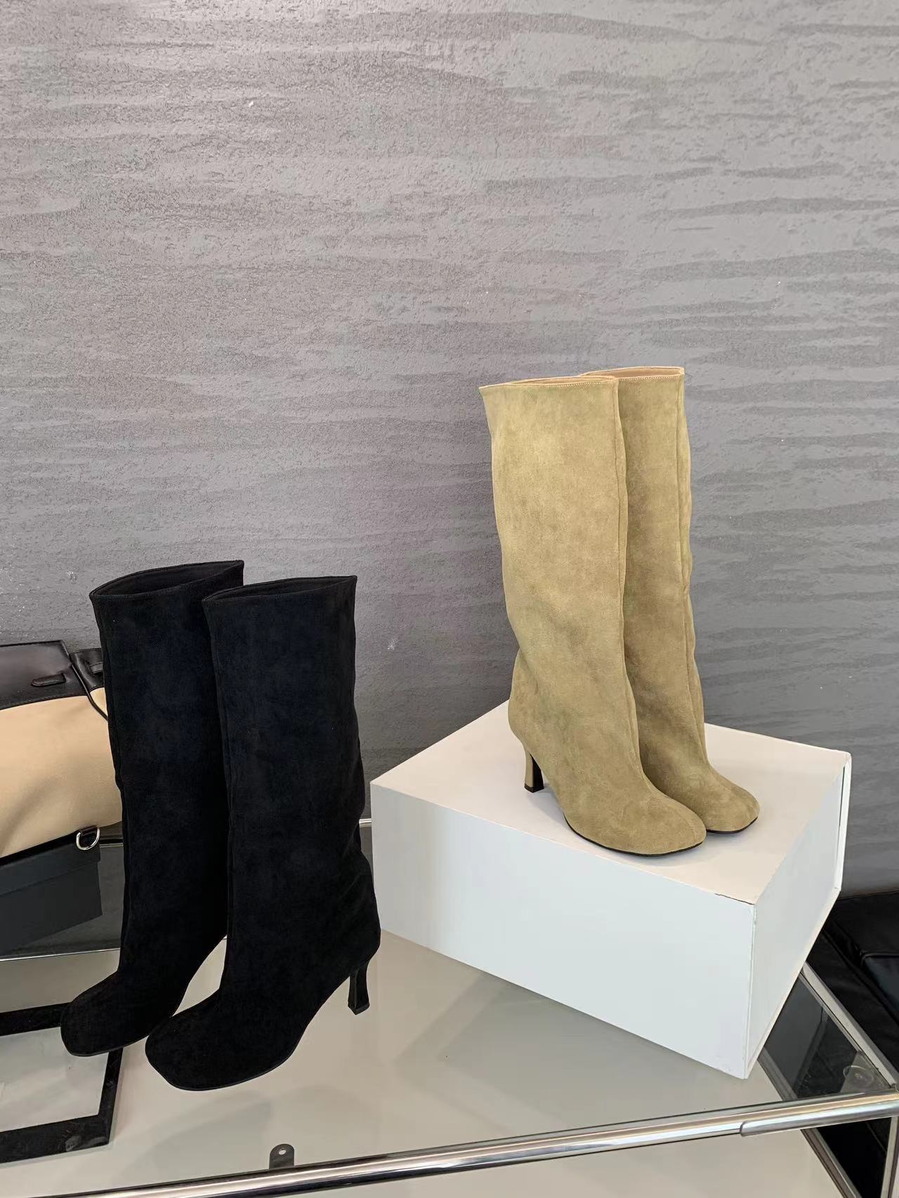 2024 Autumn/Winter New NEW hot Fashionable and Versatile Leg Stacked Thin Heels, Western Cowboy Boots, Short Boots