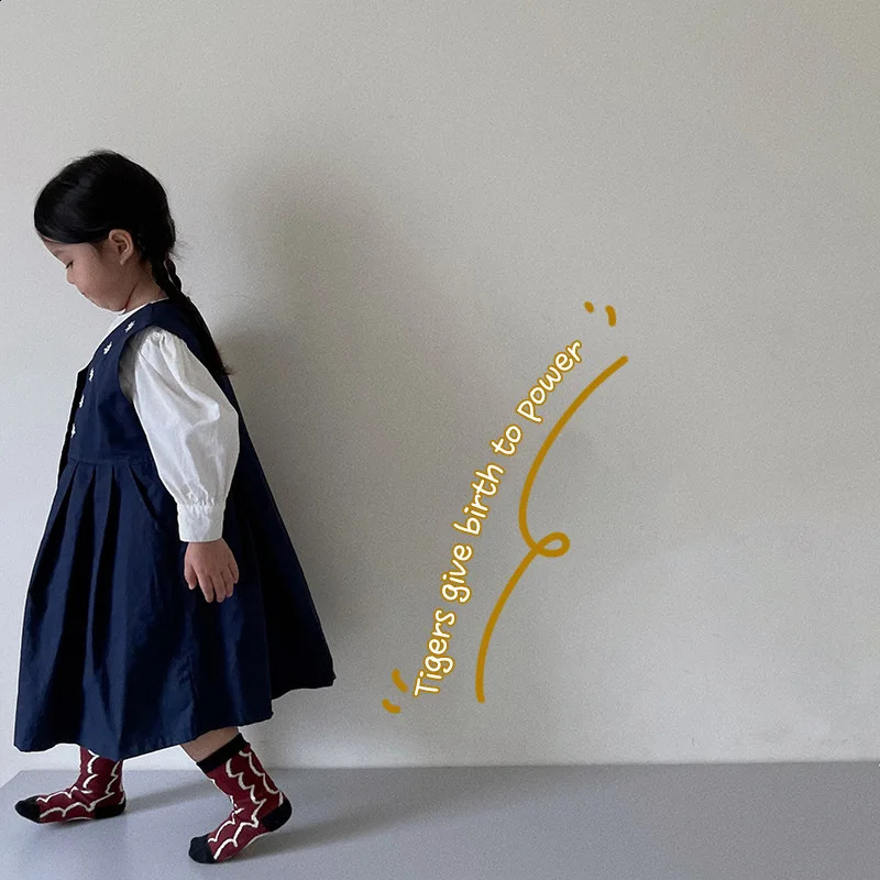 Christmas and Year Childrens High Socks Cute Pattern Girl Comb Cotton Socks 241118