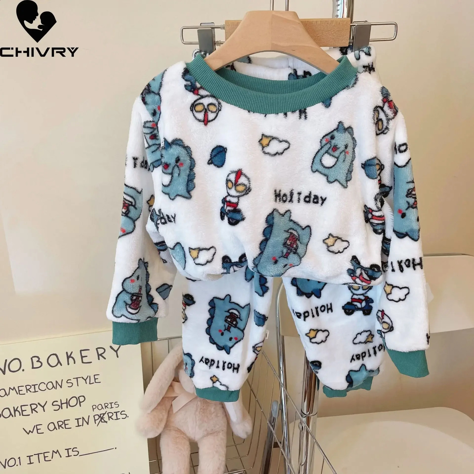 Autumn/Winter Childrens Thick Soft Flannel Pajama Set Baby Boys and Girls Cartoon O-Collar Zipper Warm Pajama Set 241118
