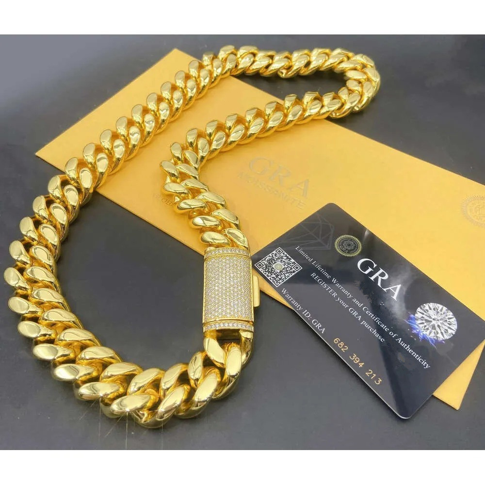 Miami Cuban link designer bracelet men 12mm 14mm Wide Gold Chain Micro Inlaid Moissanite Dia in Buckle Rapper Hip Hop Jewelry Women Personalize Gift